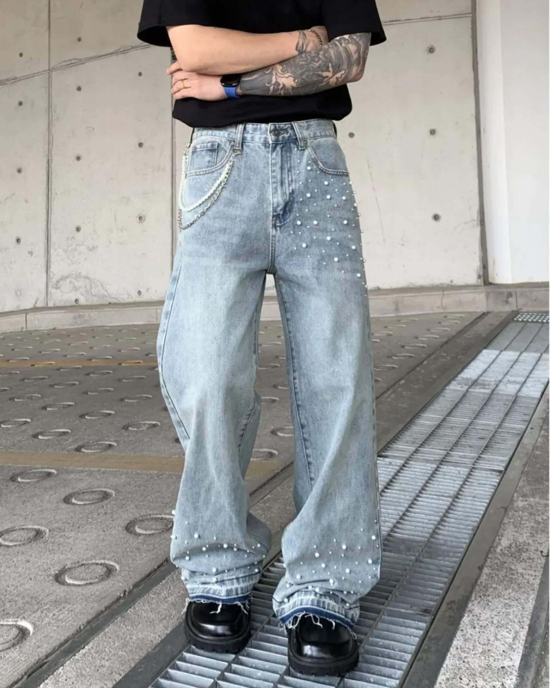 Midnight-Drop Jeans