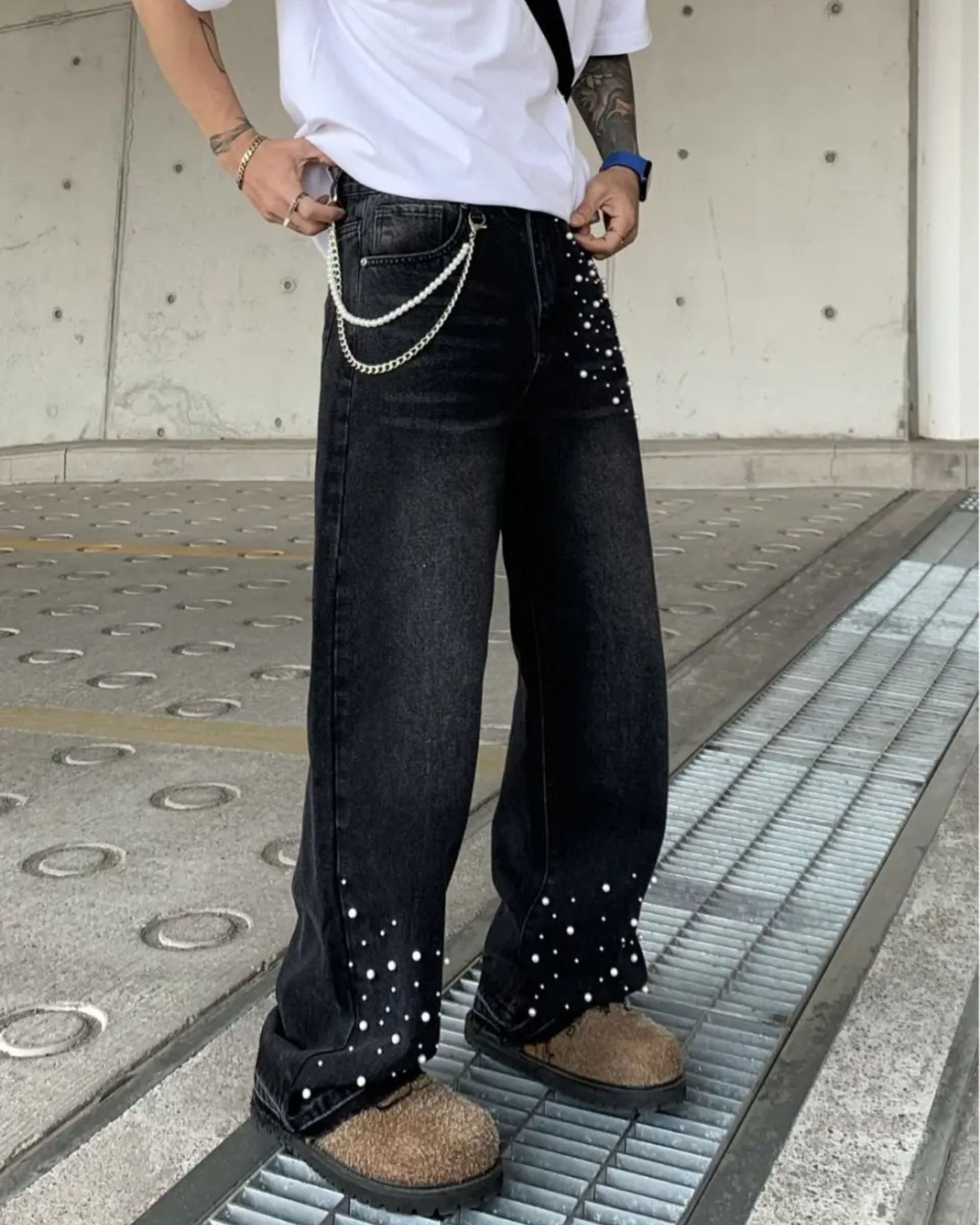 Midnight-Drop Jeans