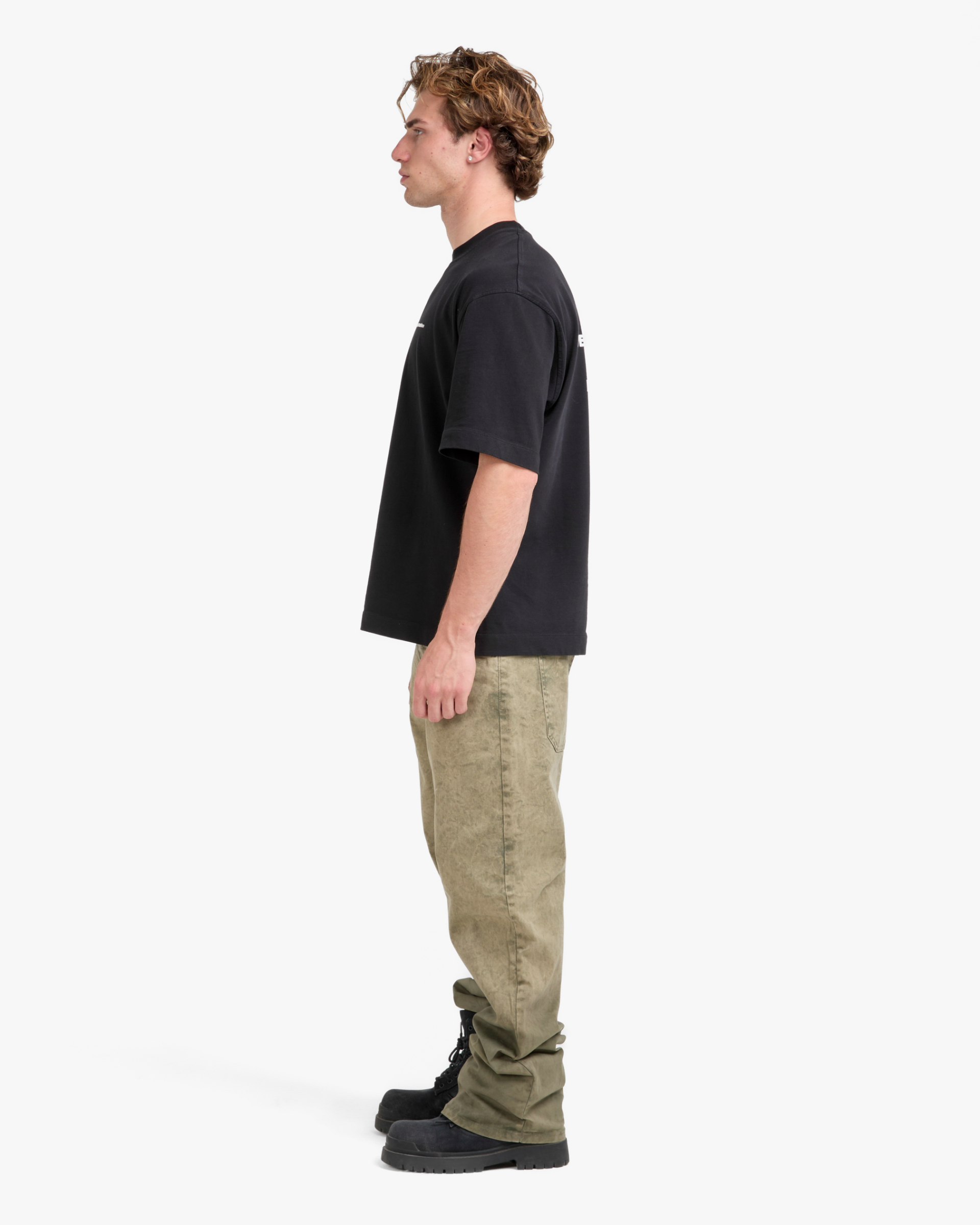 Faded Relaxed Jeans